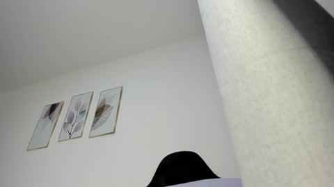 Snapshot of _molly_rosse_ chatting on 05.19.26 _molly_rosse_ online show from 05.19.26