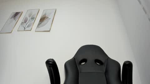 Snapshot of _molly_rosse_ chatting on 05.25.26 _molly_rosse_ online show from 05.25.26
