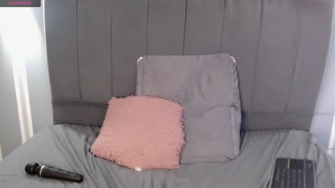 Molly online show from 01.30.25