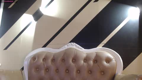 Molly online show from 03.11.25