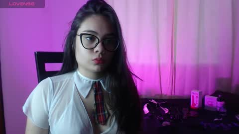 _moon_rosee online show from 03.18.26