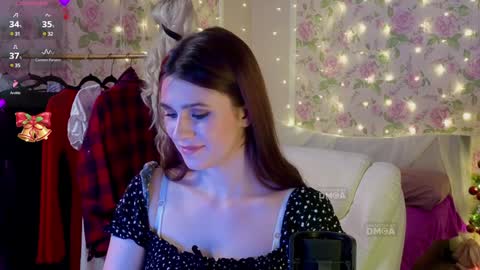 Snapshot of _morgana_1 chatting on 12.26.24 -Victoriana- online show from 12.26.24