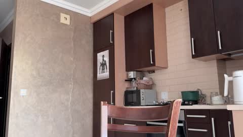 Snapshot of _morpho_ chatting on 11.20.25 Francine Aisi Morpho - a genus of blue butterflies. online show from 11.20.25