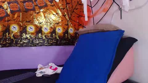 Luna online show from 10.17.25