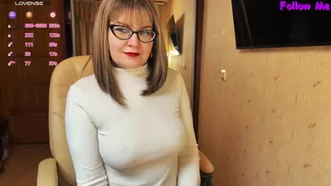 MagicWoman online show from 05.12.26