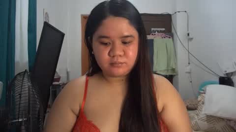 Snapshot of _natalieey chatting on 03.28.26 nics online show from 03.28.26