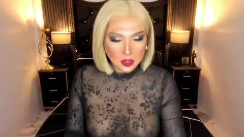 Snapshot of _natashacooper_ chatting on 04.15.26 _natashacooper_ online show from 04.15.26