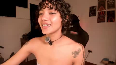 Snapshot of _natashawolf chatting on 07.07.26 Nati - Independ model online show from 07.07.26