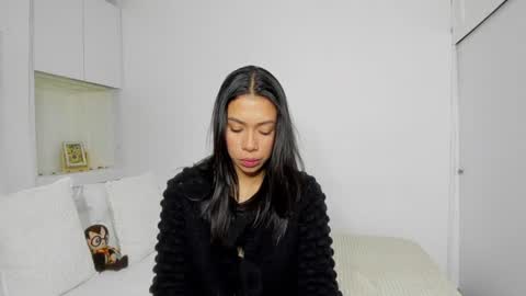 Snapshot of _nathaliesex chatting on 06.11.26 independent model natha online show from 06.11.26