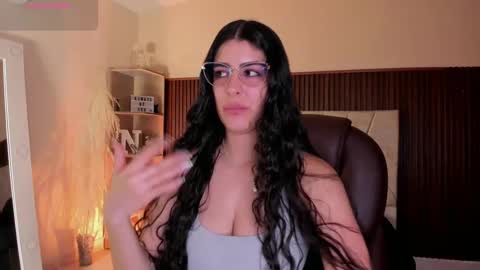 Niah  You can call me Ni or cutie haha online show from 09.24.25