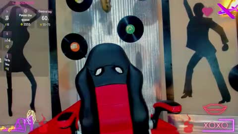 Nicky  Please help me with your thumbs up its importan online show from 09.16.25