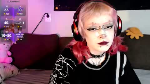 Snapshot of _nicole_meow_ chatting on 07.05.26 Nicole online show from 07.05.26