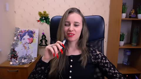 Snapshot of _nicole_new chatting on 12.20.24 Nica online show from 12.20.24