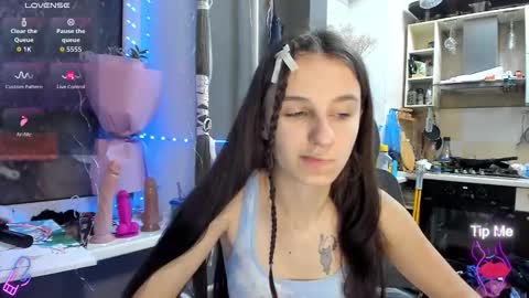 Nika online show from 11.28.25