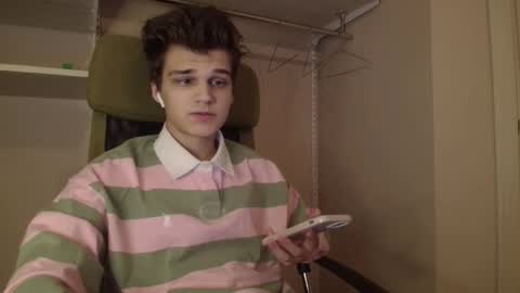 Willie online show from 04.22.26