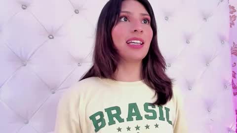 Snapshot of _pinky_bunny chatting on 01.15.26 pinki online show from 01.15.26