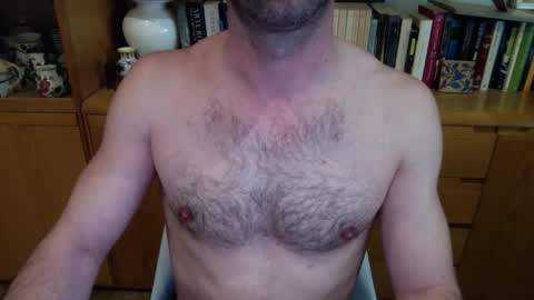 Snapshot of _pornstar_boy chatting on 04.09.26 Sexy Daddy online show from 04.09.26