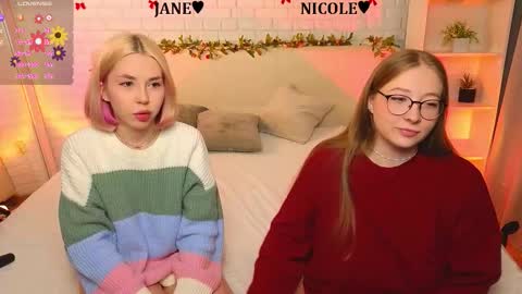 Merlizz Eva Jane Mila Nicole  left to right  online show from 03.13.26