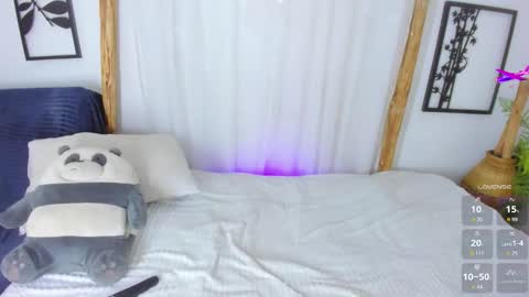 Moon online show from 09.24.25