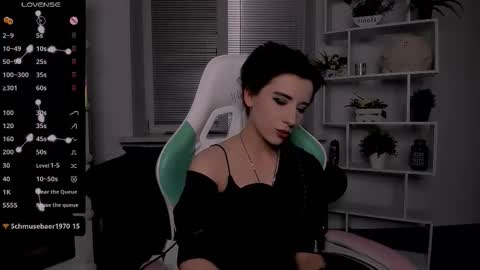 Rein online show from 10.28.25