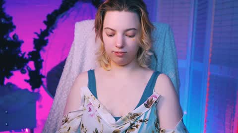 Snapshot of _rockstone_ chatting on 12.15.24 Rock stone online show from 12.15.24