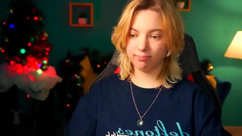 Snapshot of _rockstone_ chatting on 12.16.24 Rock stone online show from 12.16.24