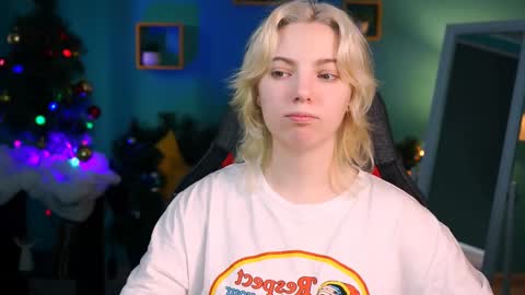 Snapshot of _rockstone_ chatting on 12.21.24 Rock stone online show from 12.21.24