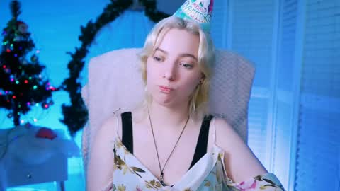 Snapshot of _rockstone_ chatting on 12.22.24 Rock stone online show from 12.22.24