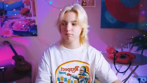 Snapshot of _rockstone_ chatting on 12.23.24 Rock stone online show from 12.23.24