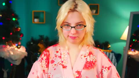 Snapshot of _rockstone_ chatting on 01.06.25 Rock stone online show from 01.06.25