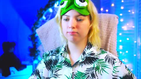 Snapshot of _rockstone_ chatting on 01.18.25 Rock stone online show from 01.18.25