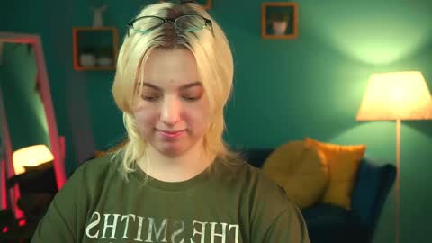 Snapshot of _rockstone_ chatting on 02.03.25 Rock stone online show from 02.03.25