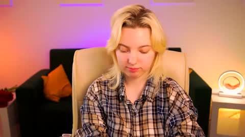 Snapshot of _rockstone_ chatting on 02.07.25 Rock stone online show from 02.07.25