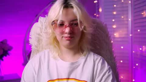 Snapshot of _rockstone_ chatting on 02.10.25 Rock stone online show from 02.10.25