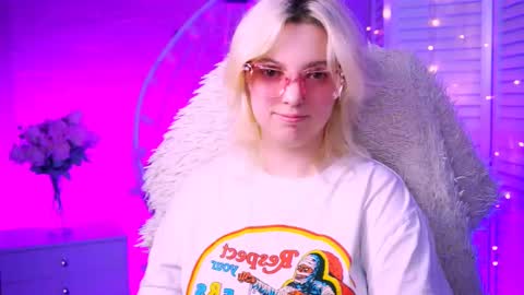 Snapshot of _rockstone_ chatting on 02.10.25 Rock stone online show from 02.10.25