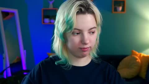 Snapshot of _rockstone_ chatting on 02.15.25 Rock stone online show from 02.15.25