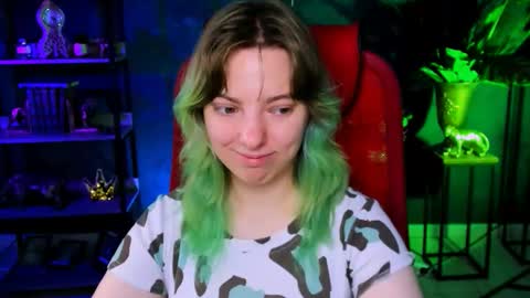 Snapshot of _rockstone_ chatting on 10.16.25 Rock stone online show from 10.16.25