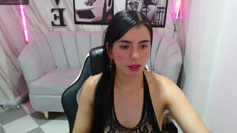 Snapshot of _samantha_b chatting on 12.26.24 Samantha online show from 12.26.24