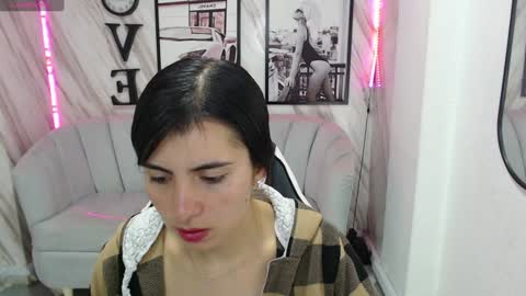 Snapshot of _samantha_b chatting on 01.25.25 Samantha online show from 01.25.25