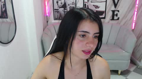 Snapshot of _samantha_b chatting on 02.06.25 Samantha online show from 02.06.25