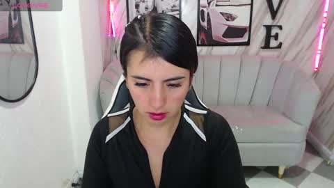 Snapshot of _samantha_b chatting on 03.11.25 Samantha online show from 03.11.25
