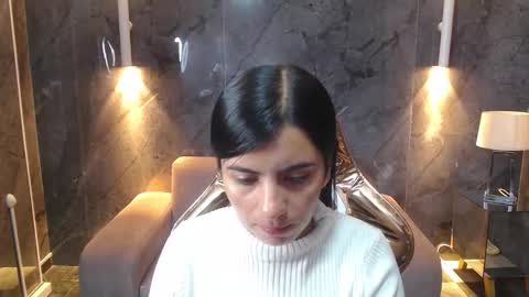 Snapshot of _samantha_b chatting on 10.21.25 Samantha online show from 10.21.25