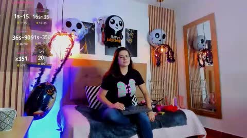 SAMANTHA FOX online show from 10.14.25