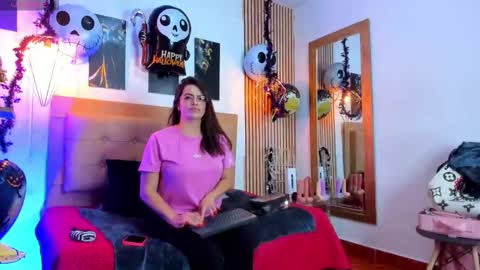 SAMANTHA FOX online show from 10.23.25