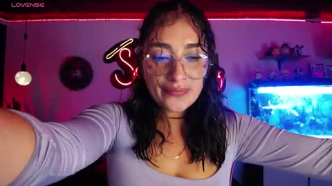 Snapshot of _santalove_ chatting on 12.29.24 SantaLove online show from 12.29.24