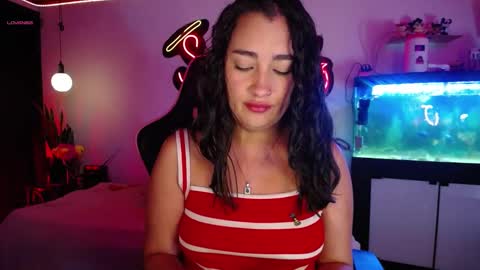 Snapshot of _santalove_ chatting on 01.17.25 SantaLove online show from 01.17.25