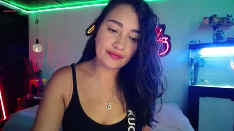 Snapshot of _santalove_ chatting on 01.19.25 SantaLove online show from 01.19.25