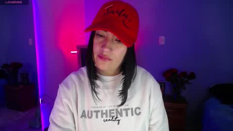 Snapshot of _santalove_ chatting on 09.25.25 SantaLove online show from 09.25.25