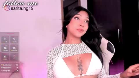 Snapshot of _sara_hernandez chatting on 03.09.25 Sara intagram online show from 03.09.25