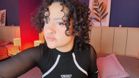 Sara online show from 12.16.25